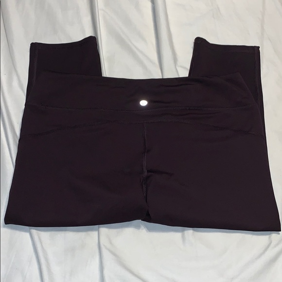 EUC Marika Sport Capri Leggings - Picture 3 of 5